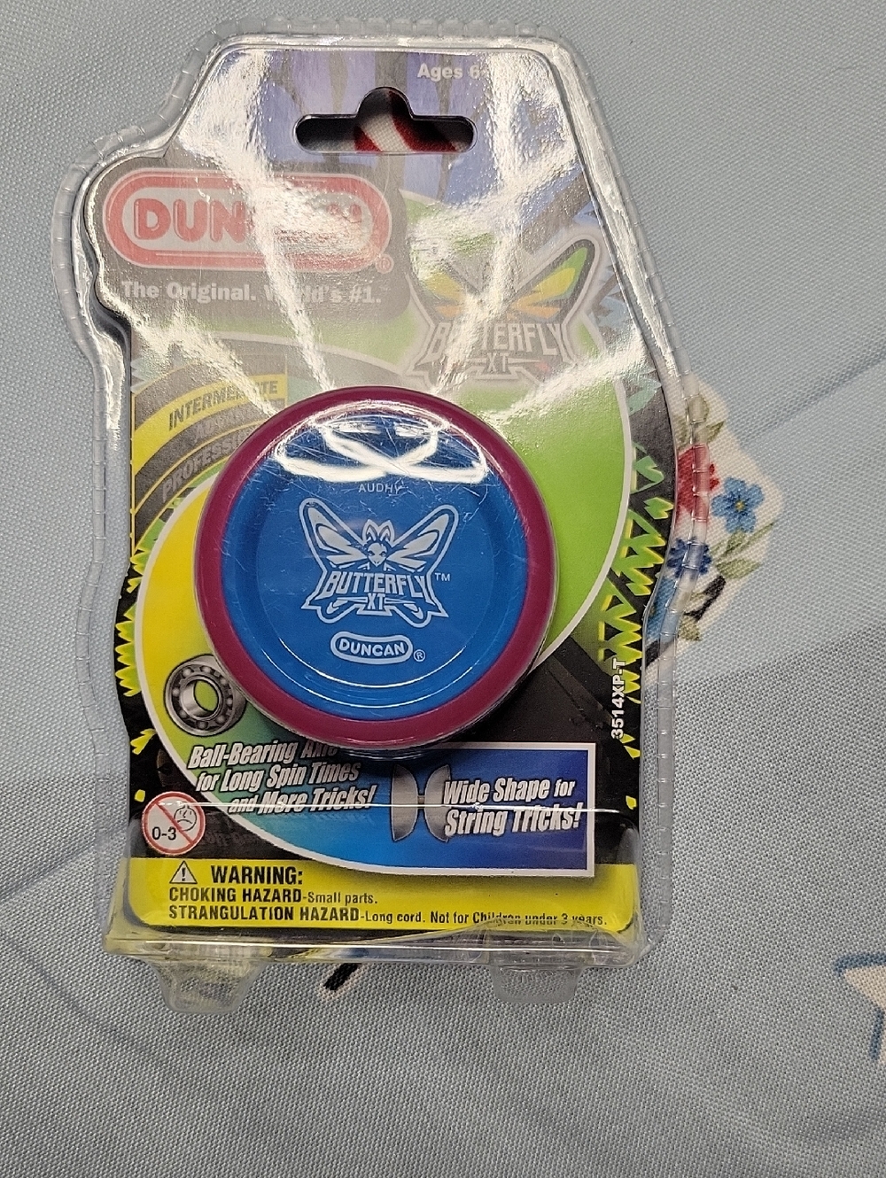 Duncan Butterfly XT Yo-Yo in Blue and Pink